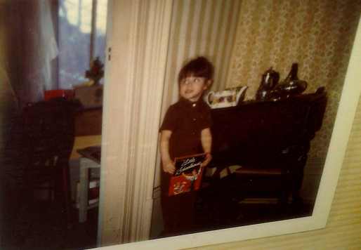 Peeking Round The Corner