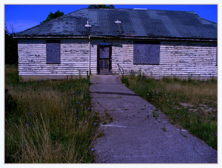 Abandoned Military Housing from after WWII - London, Ontario, Canada. These residences housed men upon their return from war...many of them so entrenched in what they saw, the government built this housing to transition them into regular society again. Some of them never could, so the Western Wing was added to Westminster Hospital in the 50's or 60's. 