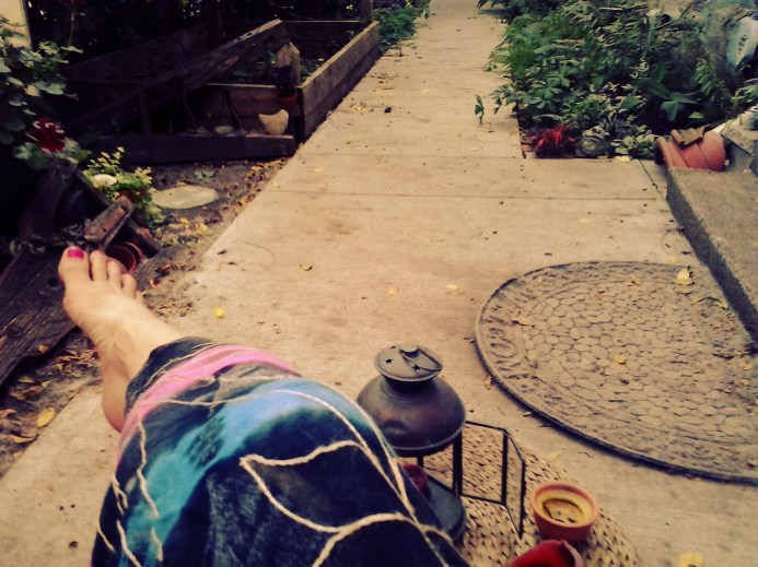 chillaxing in my garden - thetemenosjournal.com