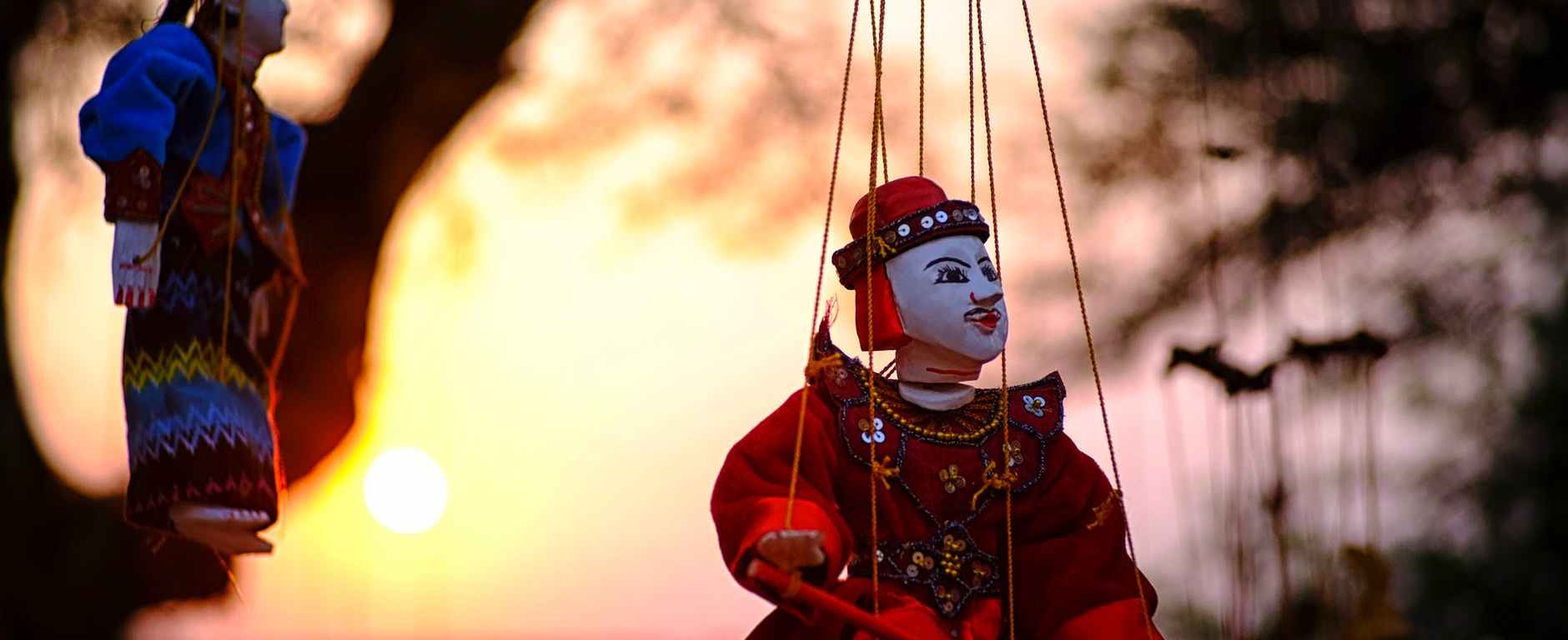 chinese puppet - photo by Min Thein
